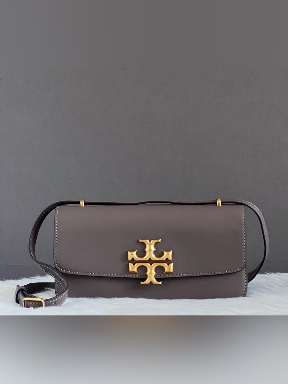 89644 - Tory Burch Small Eleanor Rectangular Bag